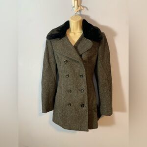 Utex Russia Double-Breasted Gray wool pea Coat with Black faux fur Collar med